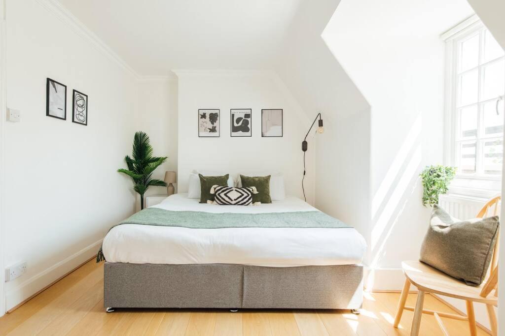 Charming 2 Bedroom Flat In The Heart Of Kings Cross, Londres Exterior foto