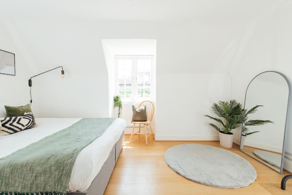 Charming 2 Bedroom Flat In The Heart Of Kings Cross, Londres Exterior foto
