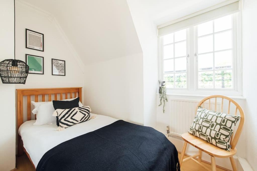 Charming 2 Bedroom Flat In The Heart Of Kings Cross, Londres Exterior foto